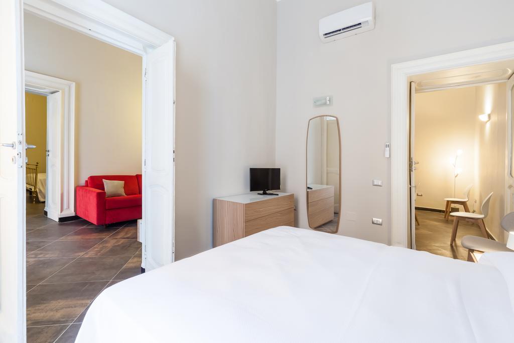 Parthenope Apartment By Wonderful Italy Napoli Exterior foto